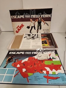 Vintage 1981 Avco TSR Escape From New York The Board Game 100% Complete Used - Picture 1 of 7
