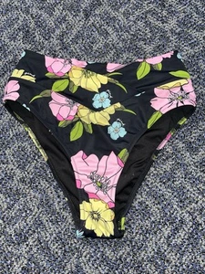 Pink Victorias Secret Small Black Floral Brazilian Bikini Bottom Swim Suit - Picture 1 of 3