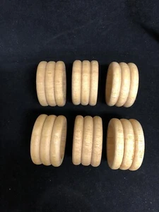 Set 6 anelli tovaglioli larghi in legno chiaro - Foto 1 di 3