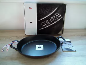 STAUB Gusseisen Ofenform Auflaufform Servierpfanne 32 cm oval 2,2 L schwarz - Bild 1 von 2