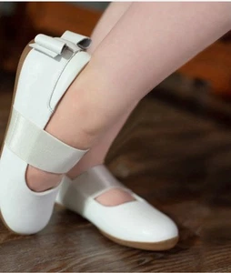 Livie & Luca Aria Ballet FlatsSize 3Y - Picture 1 of 13