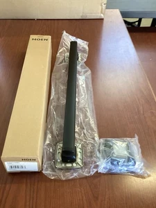 Moen YG5118BL Voss 18" Grab Bar Wall Mount Matte Black NEW B27 - Picture 1 of 3