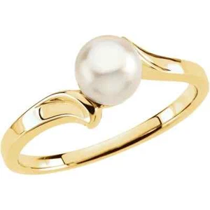 Anillo de derivación de perlas cultivadas Akoya en oro amarillo 14K - Imagen 1 de 2