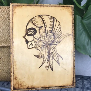 Handgefertigte Pyographie Tag des Toten Mädchen Holzofen Wandbehang Unikat - Bild 1 von 9