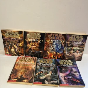 Lot of 7 Star Wars Jedi Apprentice Books Jude Watson Scholastic Paperback - Bild 1 von 7