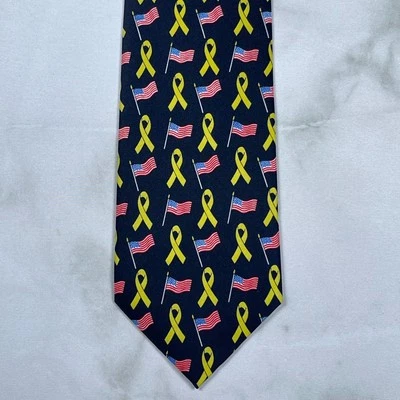 Parquet Banderas de Estados Unidos y Cintas Amarillas Corbata Patriótica Novedad Corbata Azul Foto 1 de 4