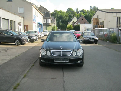 Mercedes-Benz E220 CDI - Bild 1 von 4