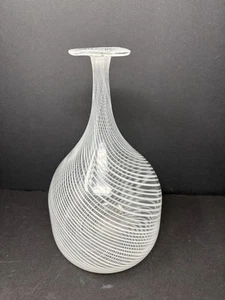 Murano Italian Glass Vase Reticulated With White Reeds/Swirls Vintage EUC Inv#23 - Picture 1 of 7