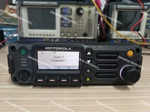 Motorola APX4500 M22WRS9PW1AN 900MHz ADP AES DES - Zdjęcie 1 z 6