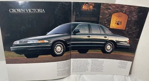 1995 Ford Crown Victoria 16-page Original Car Sales Brochure Catalog - LTD - Picture 1 of 7