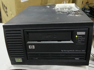 HP StorageWorks Q1520A Ultrium 460 LTO-2 External SCSI Tape Drive - Picture 1 of 3