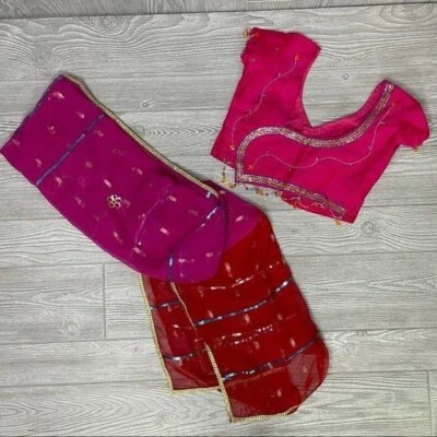 Conjunto boho de sari y camisa recortada con cuentas y lentejuelas rosa flecos Bollywood rojo rosa Foto 1 de 4