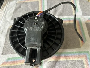 2004 2005 2006 2007 2008 2009 CADILLAC SRX BLOWER MOTOR FAN OEM TESTED - Foto 1 di 9