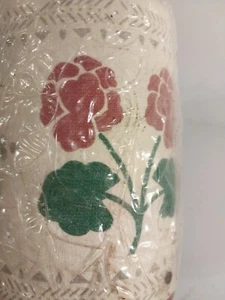 Vintage Stauffer's Vinyl Wallcovering 4in by 36ft Red Roses Shapes Trim  12sqft - Picture 1 of 4
