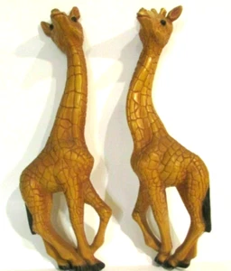 Vintage Pair of Plastic Giraffe Wall Art Hangings Plaques 17” tall Safari Room - Picture 1 of 4