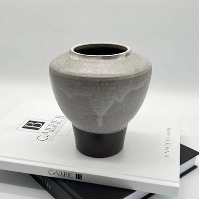 Signierte Karl Jüttner Keramik Vase • Vintage • Studiokeramik • Bauhaus Stil - Bild 1 von 4