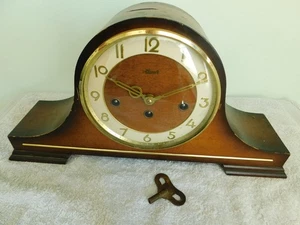 VINTAGE FRANZ HERMLE 340-020 WESTMINSTER CHIMES MANTEL CLOCK c/w KEY ~ WORKING - Picture 1 of 13