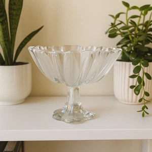 Cuenco pedestal vintage con patas de tulipán cristal satinado esmerilado Mikasa 7" de diámetro - Imagen 1 de 9