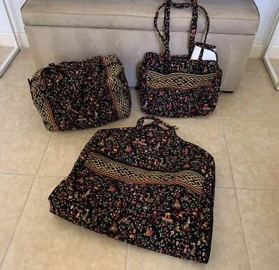 Vera Bradley 3 件套周末服装袋旅行袋和托特包 — 第 1/4 张图片
