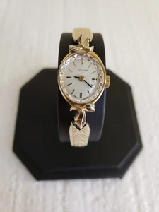 Women's Tissot Gold Plated Manual Wind Wristwatch - 17 Jewels - Picture 1 of 7