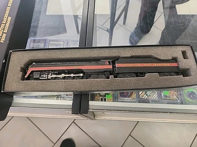 New Norfolk & Western Class J 610 HO 4-8-4 Locomotive by Bachmann 82121 - Image 1 of 4