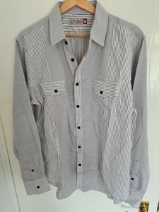 BNWOT Men's Grey Striped Sovereign Code Shirt Size Medium - Picture 1 of 7