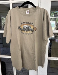 San Diego Zoo Wild Animal Park Tee Shirt XL Beige Elephant, Lion, Rhino - Foto 1 di 6