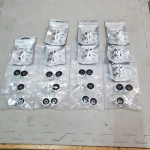 Perillas moleteadas plateadas RadioShack - totalmente nuevas 2740424 - Imagen 1 de 4