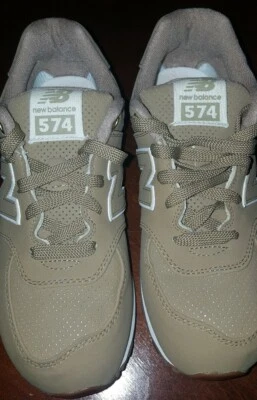 New Balance 574 Bronceado Juvenil 6 Foto 1 de 4