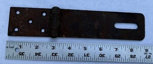 Vintage Rusty Rustic 8.75" Barn Door Hasp Latch Lock Chest Gate Padlock Hinged - Picture 1 of 5