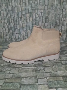 Vionic Brionie Boots chelsea Water Repellent Women Sz 11 W Wide - Picture 1 of 20