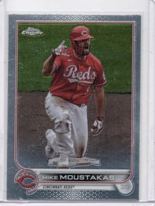 2022 Topps Chrome - Mike Moustakas #56 Cincinnati Reds - Picture 1 of 2
