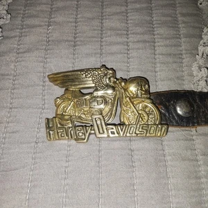 Rara cintura e fibbia Harley Davidson vintage ottone massiccio barone e cintura in pelle 36 - Foto 1 di 11
