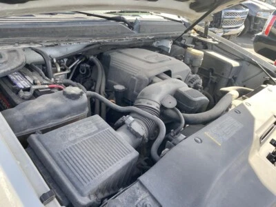 Used Liftgate Control Module fits: 2011 Cadillac Escalade Door LH rear quarter p - Image 1 of 4