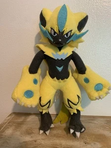 Pokemon Zeraora 10 Zoll Plüschfigur | Gelb Schwarz - Bild 1 von 9