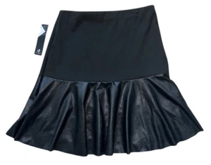 Women ING Sz S NWT Black Faux Leather Flare Skirt - Picture 1 of 2