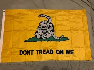 new 3x5ft GADSDEN NYLON EMBROIDERED DON'T TREAD ON ME FLAG superior US seller - Picture 1 of 4