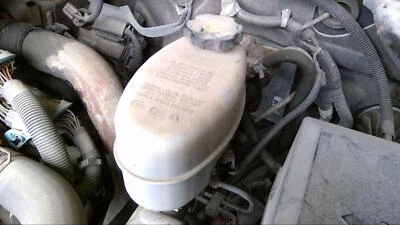 Cilindro maestro de freno usado se adapta a: camioneta Chevrolet Silverado 3500 2009 sin activo Foto 1 de 4