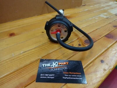 ARCTIC CAT VENTED ATV GAS CAP 96-98 454 1998-2000 300 400 500 REPLACES 0470-369  - Image 1 of 4