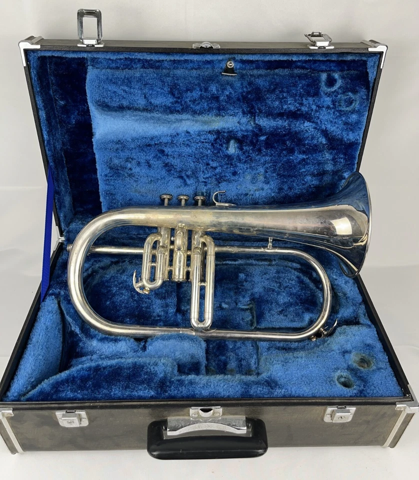 Yamaha YFH-731 профессиональный флюгельгорн с чехлом - Изображение 1 из 4