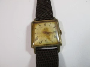 RELOJ DE VESTIR CUADRADO 23J PARA HOMBRES CCCP RUSO BARRIDO SEGUNDOS PARA PIEZAS A RESTAURAR sin r - Imagen 1 de 15