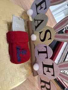 💚Stephan Baby Non-Skid Silly Socks Baby It’s Cold Outside RED Designer $5. - Picture 1 of 4