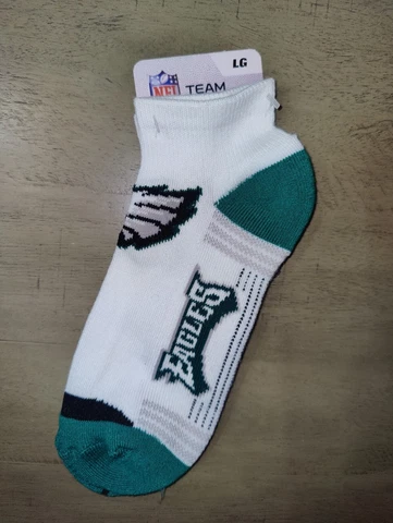 Philadelphia Eagles White Logo NFL Team Ankle Length Socks Medium t Cover