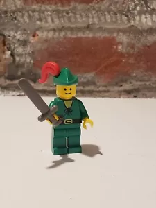 Lego minifigure cas126 Forestman. Pouch green hat red plume. From 6077. - Picture 1 of 4