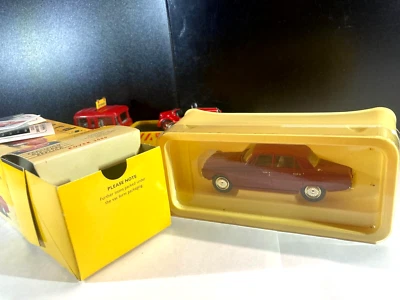 ROVER 2000 TC P6 1966, BORDEAUX, VANGUARDS VA27000, 1/43, PARFAIT ETAT EN BOITE - Photo 1/4