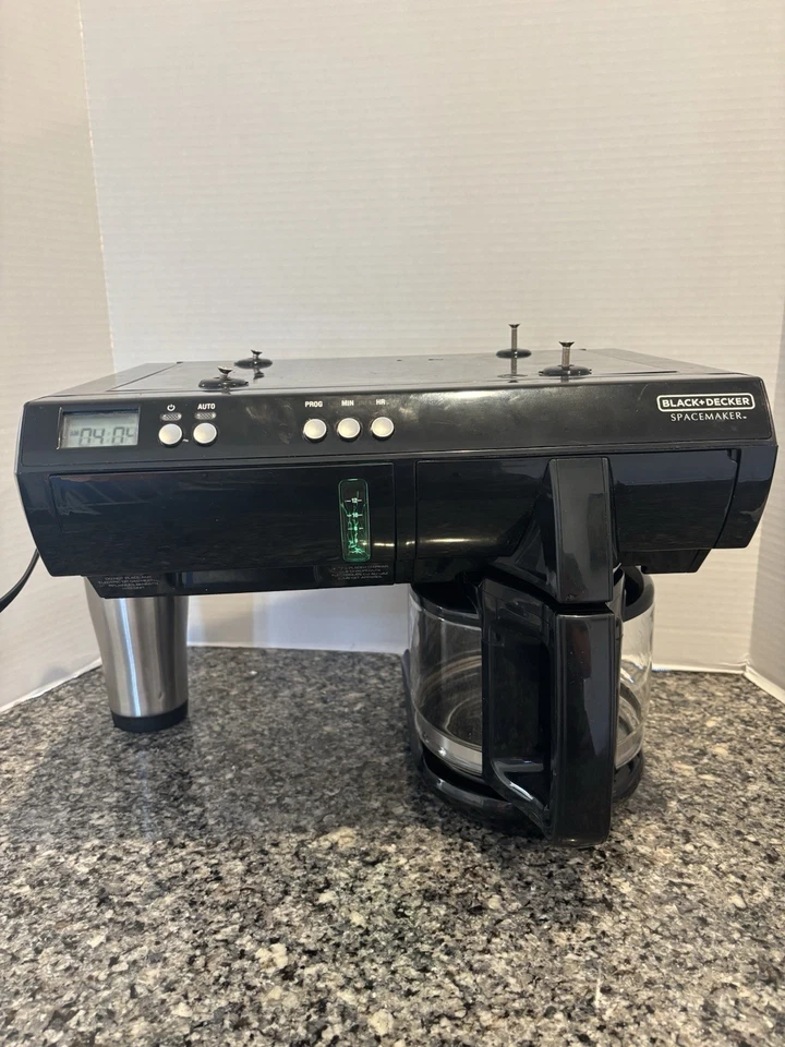 Black & Decker Espaciadora Cafetera Bajo Gabinete 12 Tazas Máquina Probada Leer Foto 1 de 4