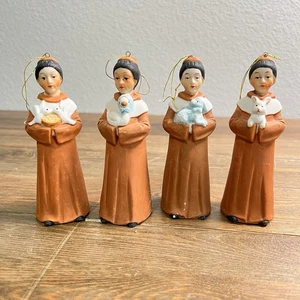 Howard Kaplan Bisque Ornamento Monje con Paloma, Conejito Oveja 5" Alto 1984 Juego De 4 - Imagen 1 de 7