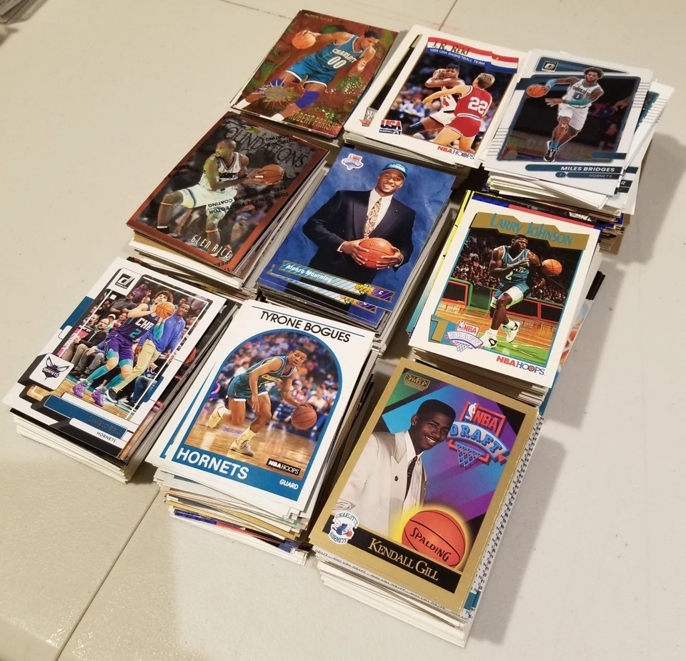 大量 736 NBA 卡 批量:夏洛特黄蜂 RCs、名人堂、明星 免运费! +奖励! — 第 1/4 张图片