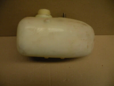 Б/у бутылка стиральной машины Volkswagen Beetle 1962-1967 - Изображение 1 из 4