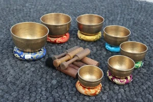 Set of 7 Hand-Hammered singing bowls - Himalayan Yoga bowls - Home and living - Picture 1 of 8
